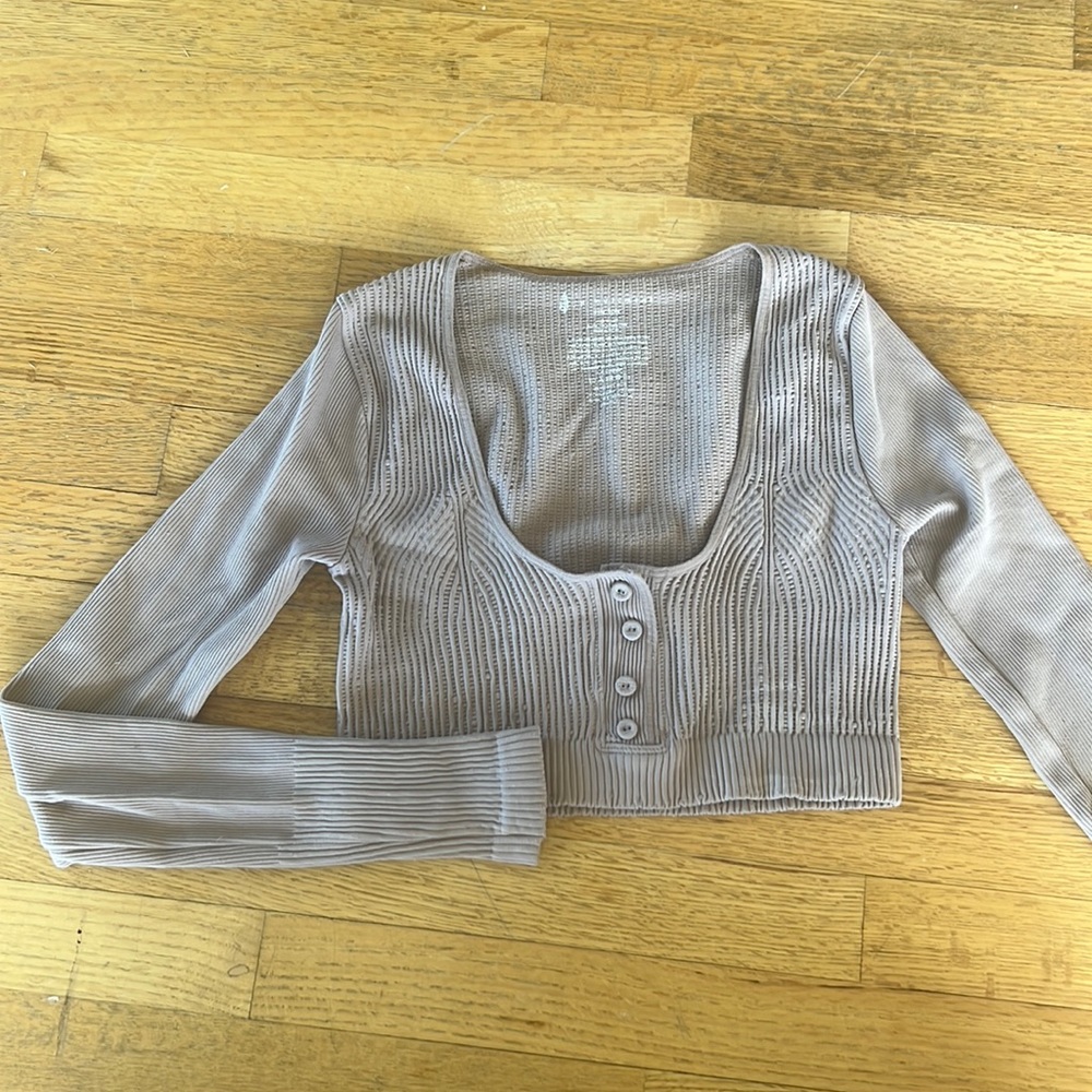 Mauve purple brownish color long sleeve tight crop so cute !! XS/S